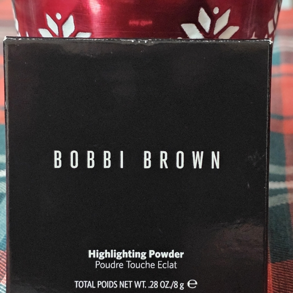 Bobbi Brown Highlighting Powder